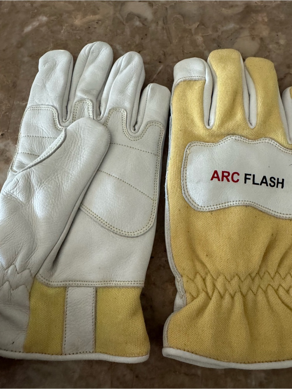 Leistung Arc Flash Safety Gloves - White & Yellow L